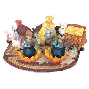 Three Little Pigs Miniature Tea Set